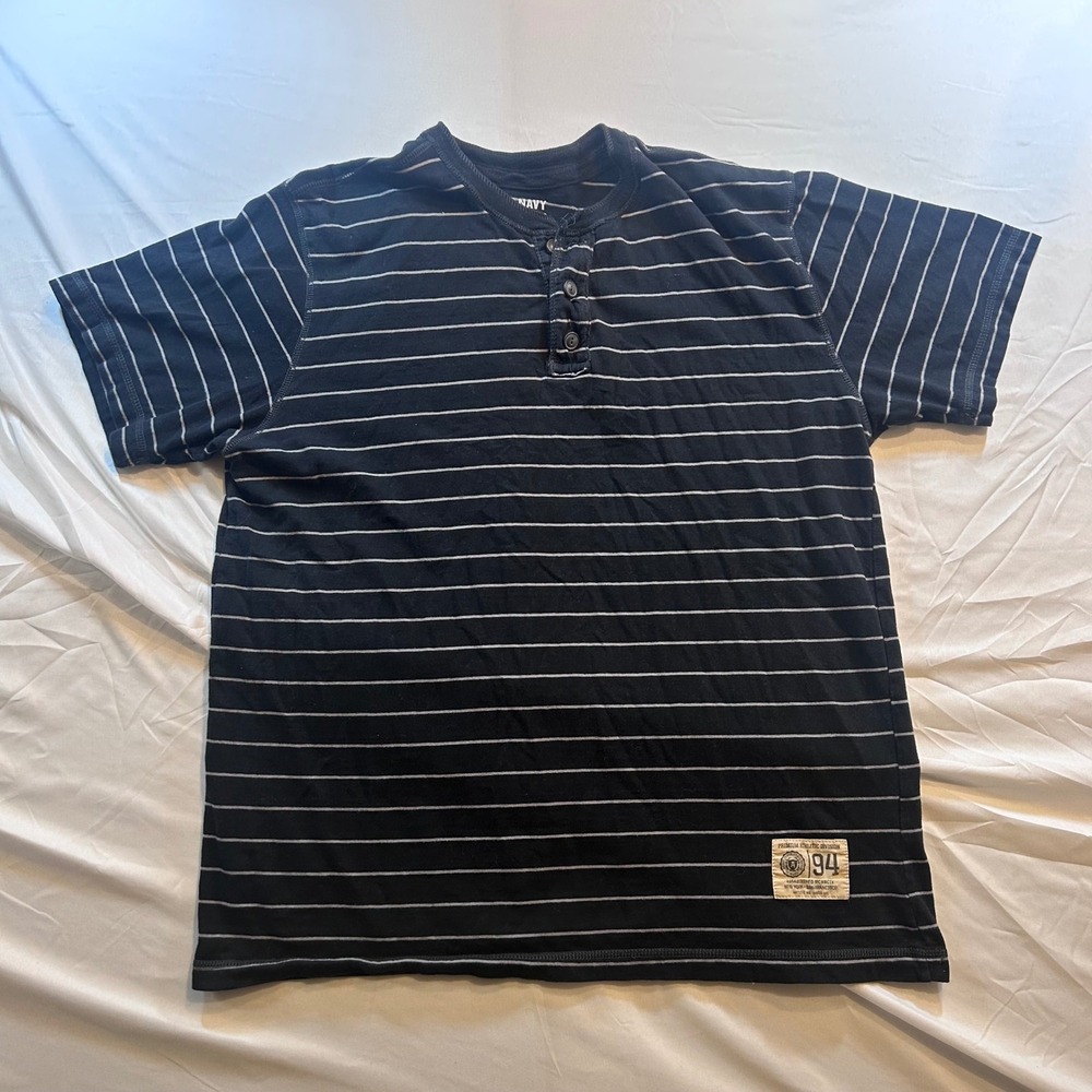 Old Navy Mens XL Black Striped Short Sleeve Henley T-Shirt Cotton Athletic 94